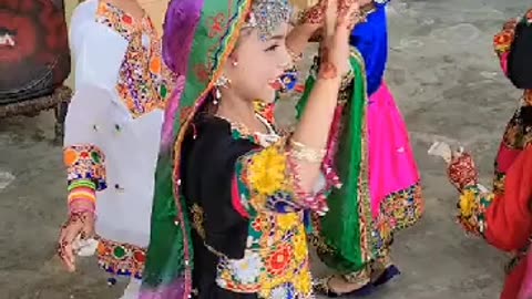 Pashto Attan music with dance