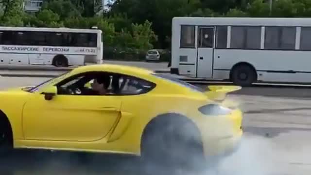 395 Porsche Cayman Donuts on Street