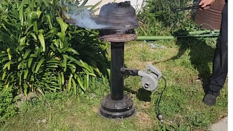 Testing Mates Homemade Blacksmithing Forge