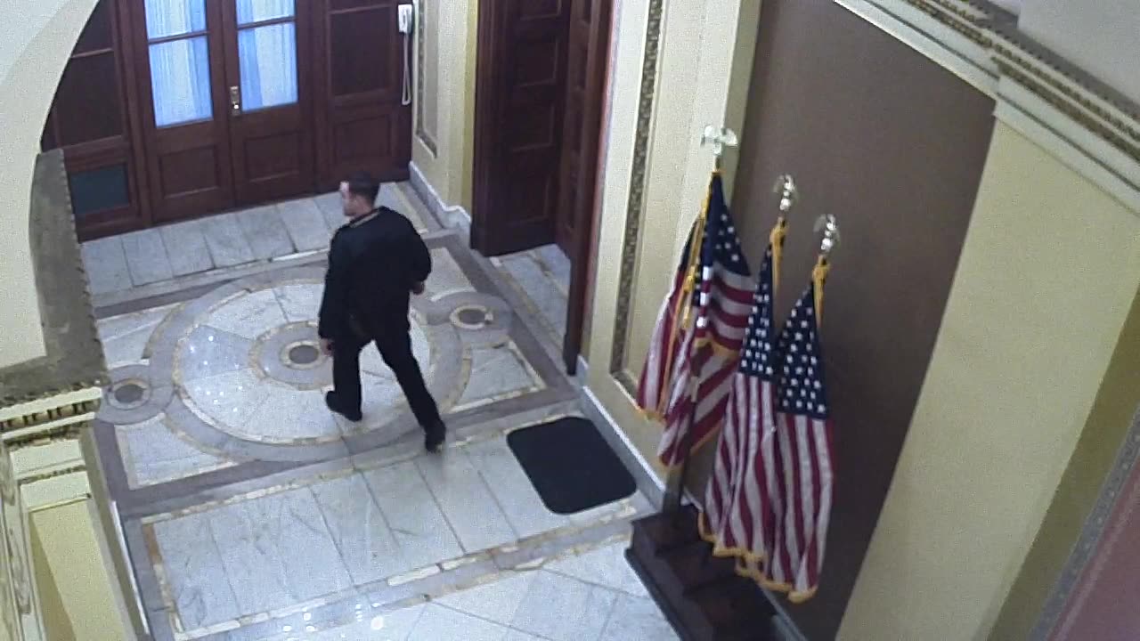 0931USCH02H230_2021-01-06_15h40min01s227ms_1.mp4