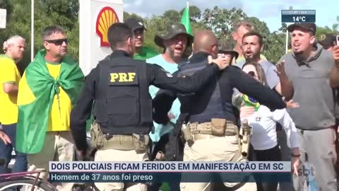 Manifestantes bolsonaristas atacam viaturas no Pará | SBT Brasil (07/11/22)