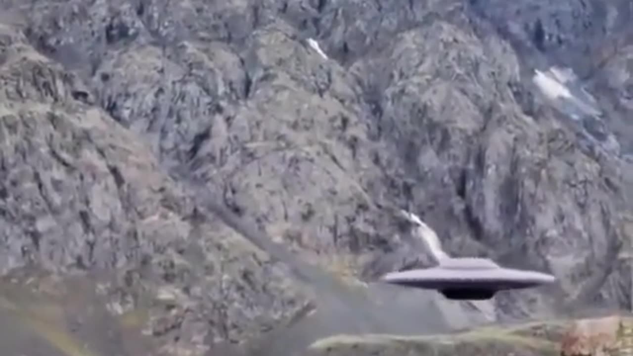 UFO BY THE MOUNTAIN