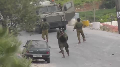 Instant Karma: Israeli Army vs. Palestinian Tire: 0-1