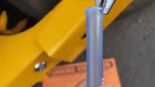 Defeating a Car Boot Lock with Plastic Pen!?!?