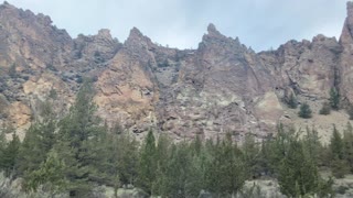 Central Oregon – Smith Rock State Park – High Desert Exploration – 4K