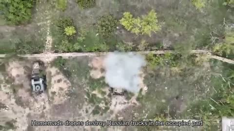 Homemade drones destroy Russian trucks in the occupied part of the Kherson region.