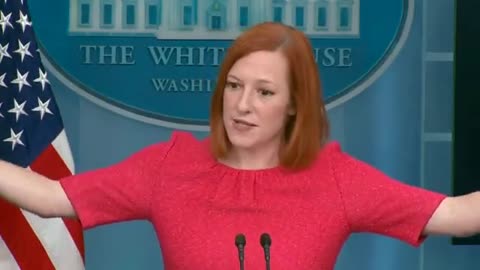 Kissing Someone Doesn’t Qualify as Close Contact, Says Psaki