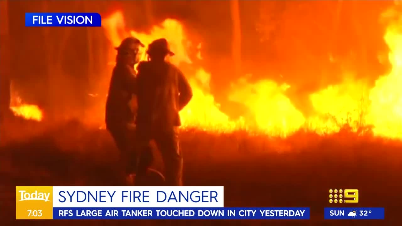 Weather 'extremes' to play out across Australia's east coast | 9 News Australia