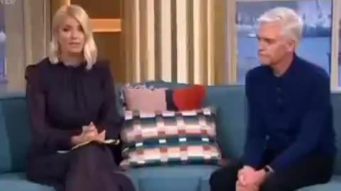 Holly & Phil Spoof!