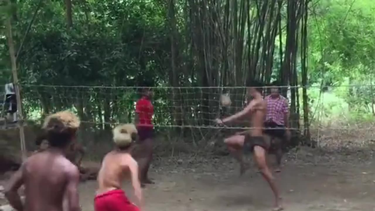 This is how Volleyball is played in #Thailand