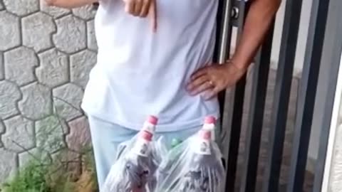 Sexta que fez fez, e ele comprou muito, olhe.
