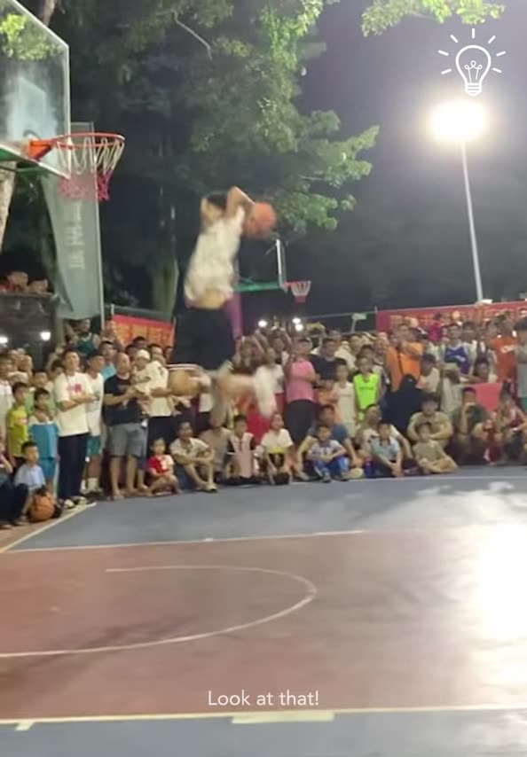 Playing basketball🏀