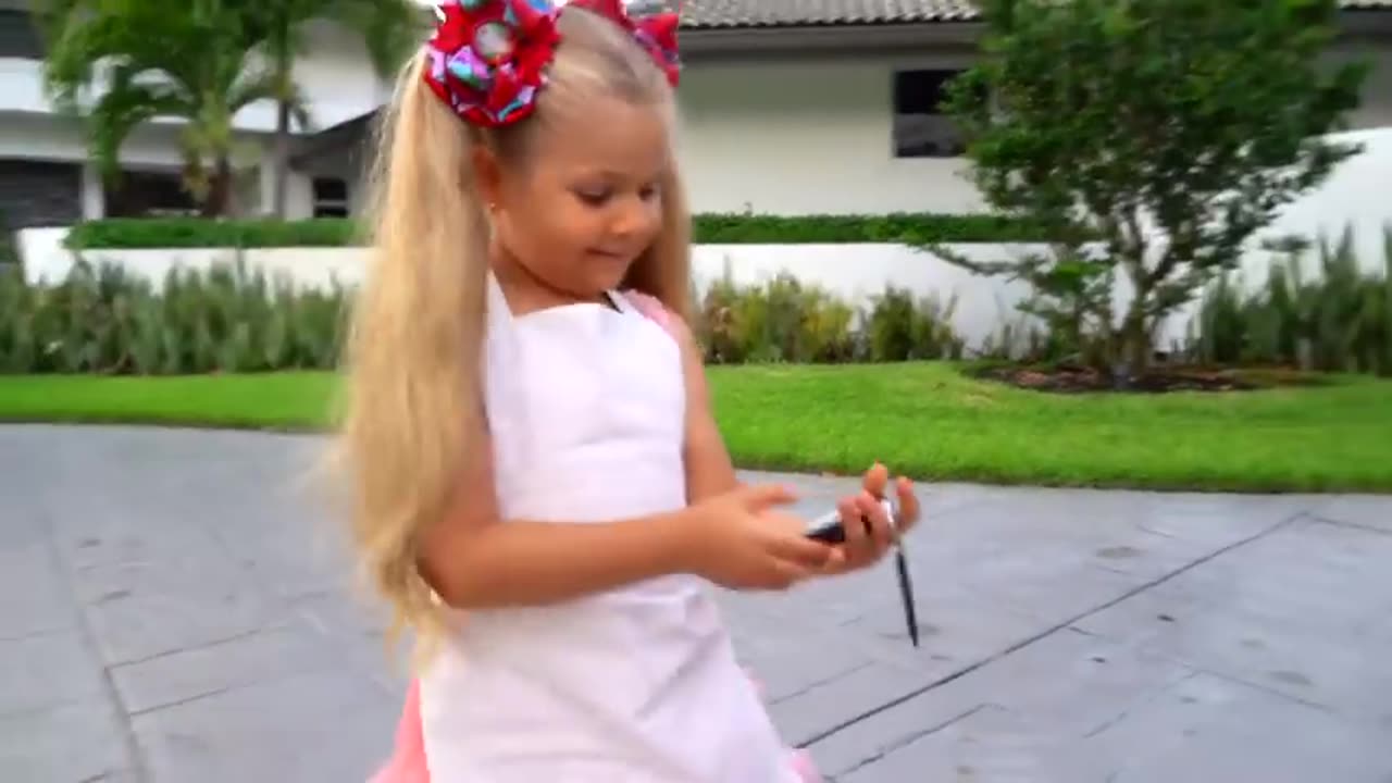 Pretend Play Funny Stories about Ice Cream