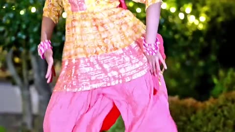 Gulabi Sharara Nainika_