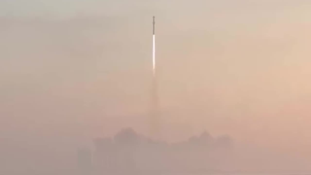 Musk's starship lift off