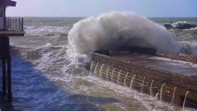 Brighton Beach Waves