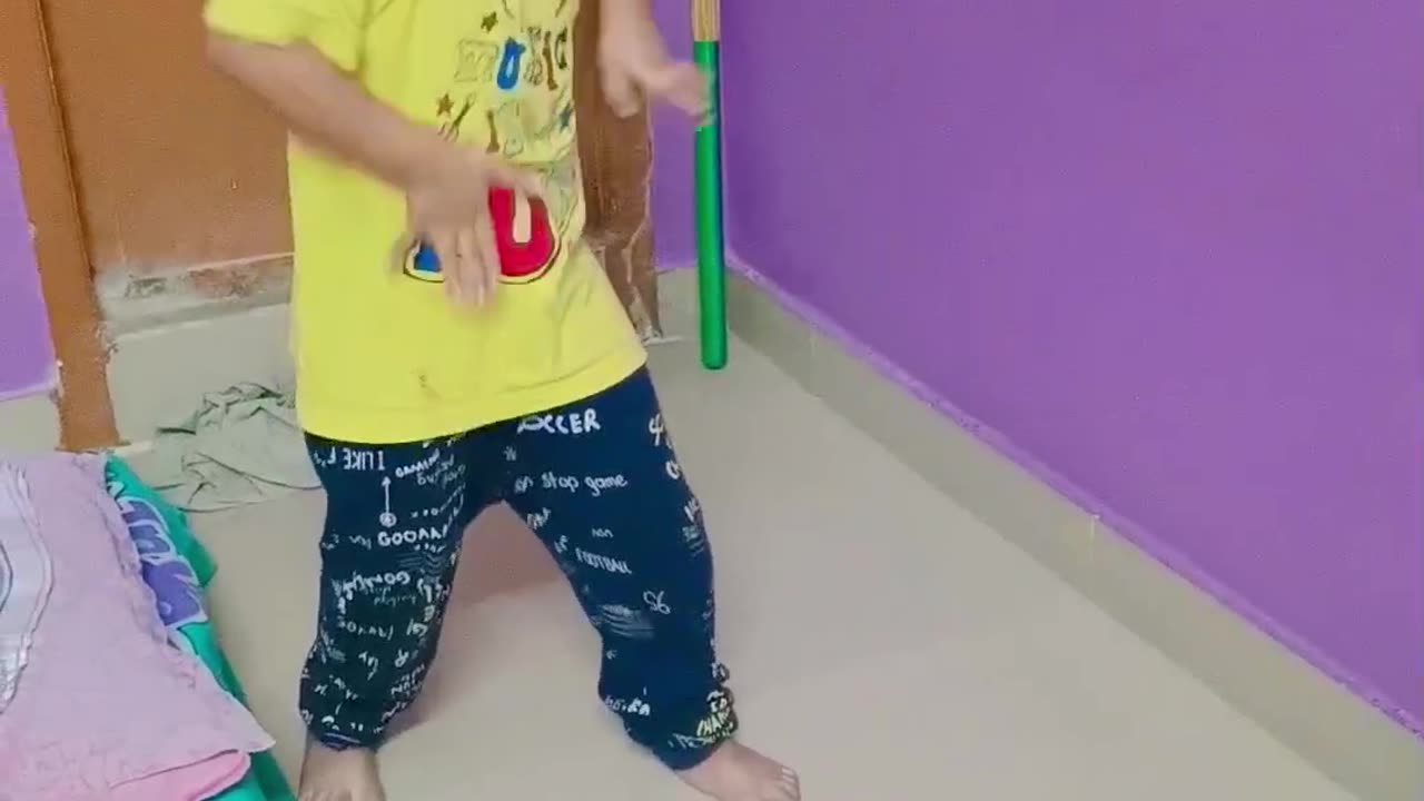 A funny dance by a first-grade kid...