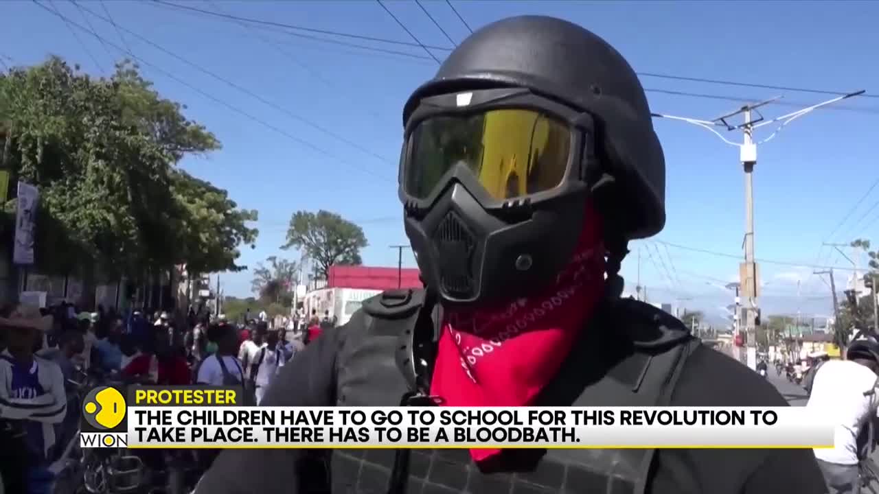 Protests in Haiti by police, tensions soar; roads blocked and airport stormed by protesters