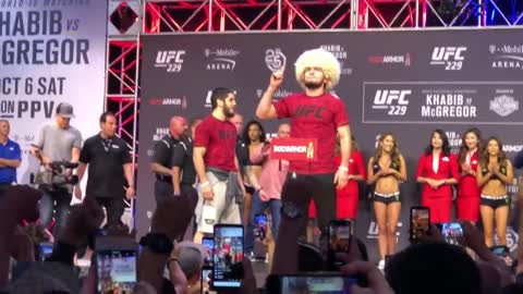 STAREDOWN.. !!! CONOR MCGREGOR AND KHABIB NURMAGOMEDOV UFC 229