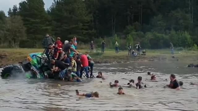 Monster Truck Gets Stuck in Water