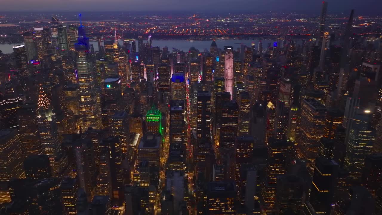 New York in 8K ULTRA HD - Capital of Earth