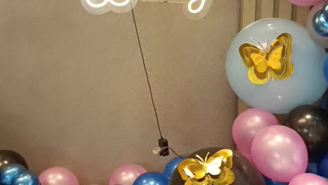 BALLOON DECORATION IDEAS