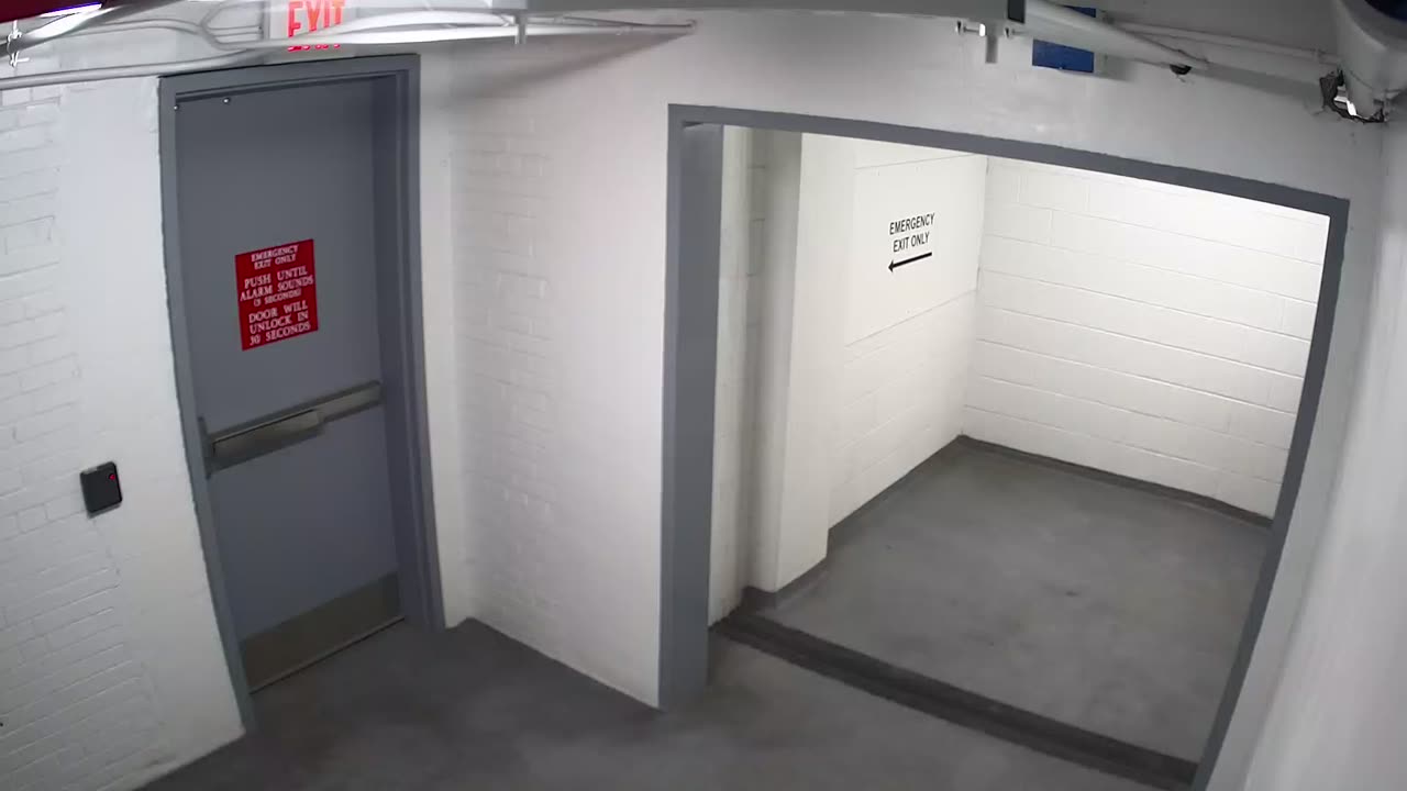 6133RHOBG2G208BLobby8_2021-01-06_15h20min02s197ms.mp4