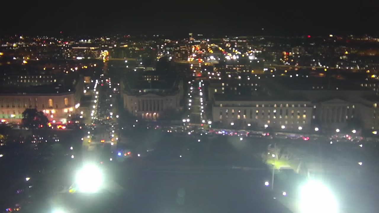 Camera0901USCDLADomeSouth_2021-01-06_Starting_at_18h20min02s510ms.mp4