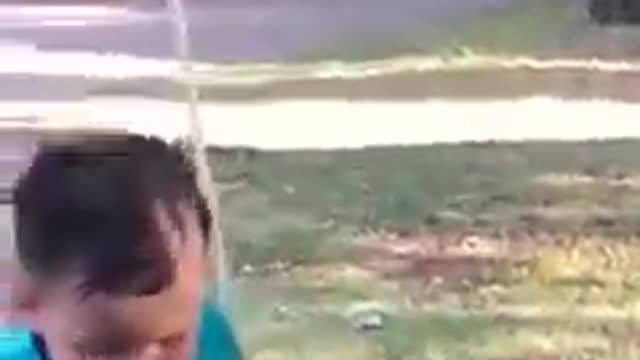 This kid drowned himself in water🤣🤣