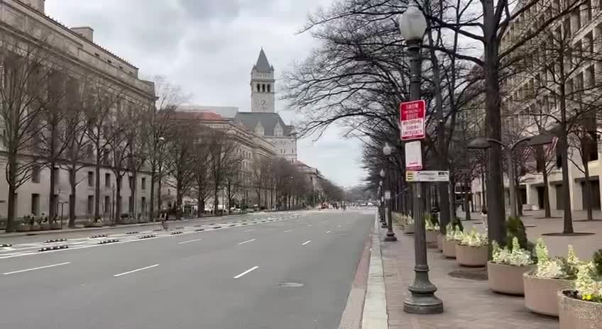 Pennsylvania Avenue by the White House is closed