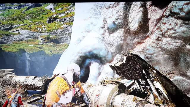 GOW