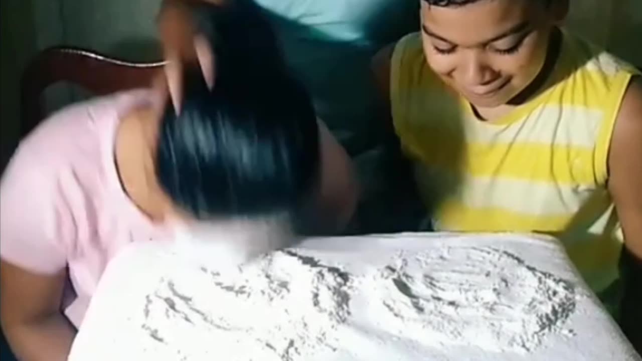 Brincando com o meu pó