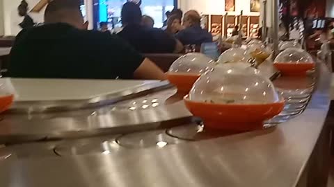 Yo sushi Dubai mall