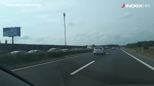 Lučko: gužva u smjeru Zagreba (lijevo)