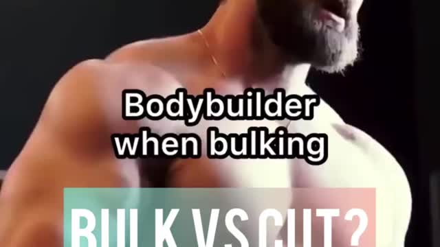 Chris Bumstead Bulk vs Shredded Body