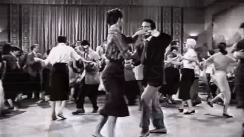 HOI POLLOI ~ Surrender to Love ~ Remix 1