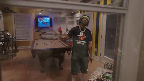 Curren$y - Under the Wings [VIDEO]