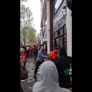 AUSTRALIAN LOCKDOWN: Construction Workers Protest