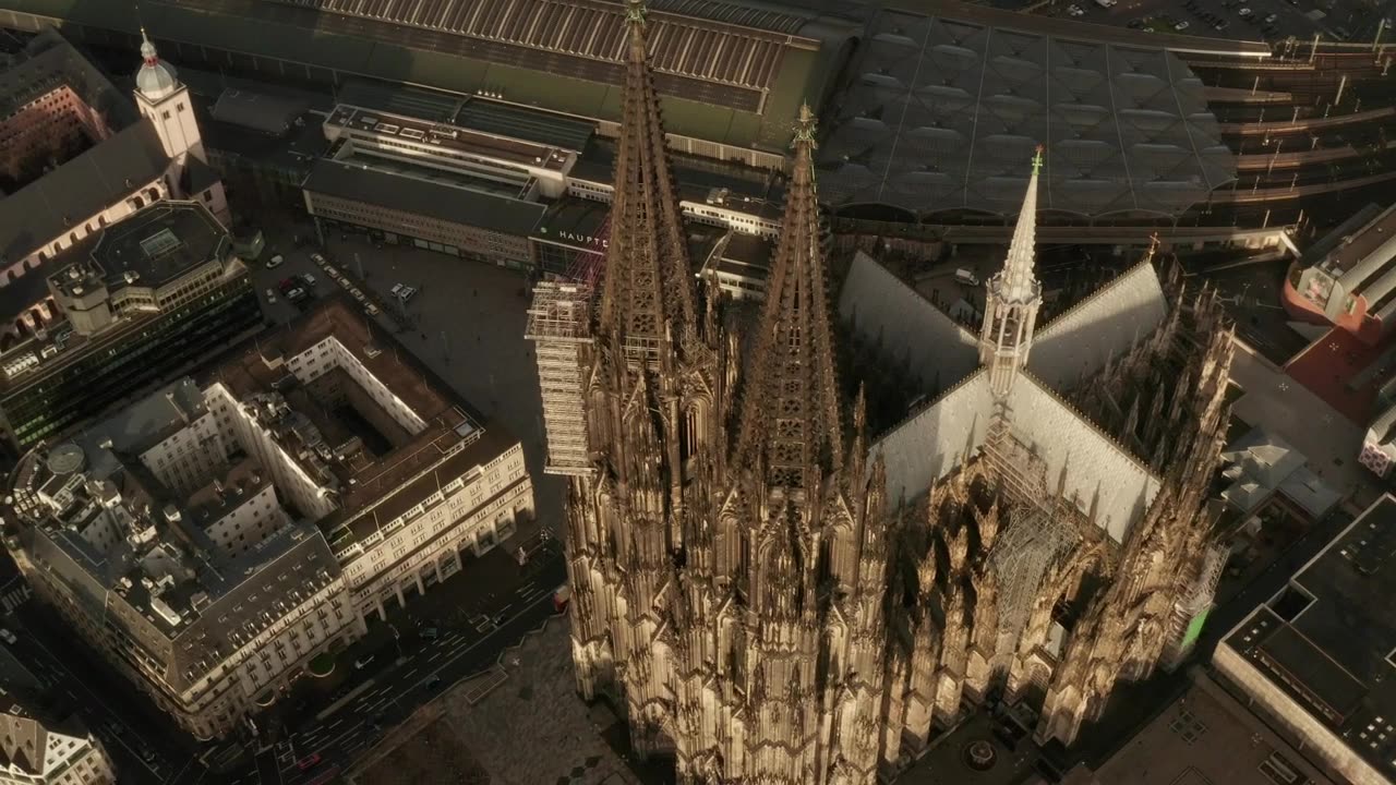 Top view of the architectural design of a cathedral