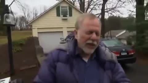 SANDY HOOK 'HERO' GENE ROSEN FIRST INTERVIEW - 17 DEC 2012