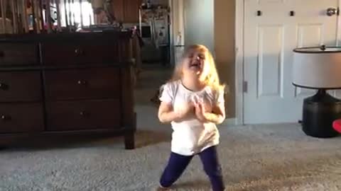 Babyy babyy.. Justin Bieber cutest girl video
