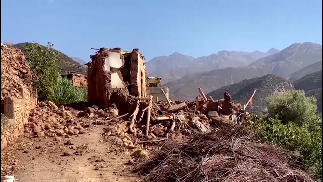 Rescuers keep digging as Morocco's quake toll soars