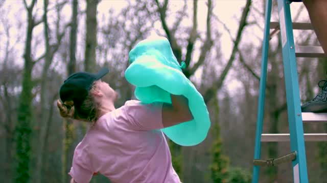 Water Balloons Look AMAZING in Slow Motion!