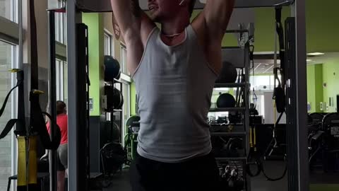 Hanging leg raises
