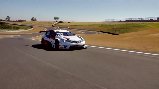 Toyota Corola e Stock Car: Parceria nas Corridas