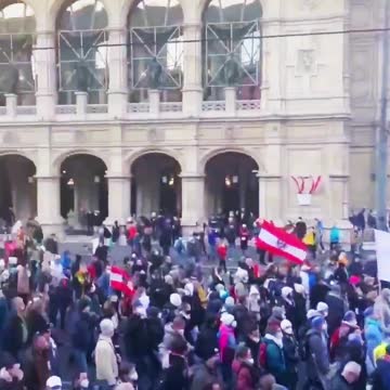 LOVE MY BEAUTIFUL AUSTRIAN PATRIOTOS STANDING UP FOR FREEDOM!!!