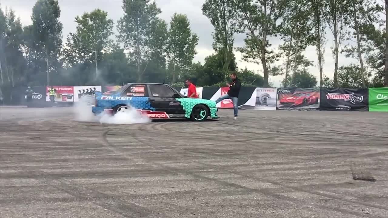 Tuning Show Drift