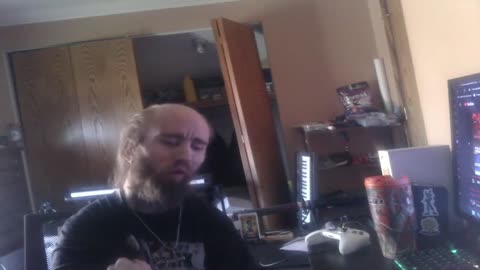 Cyraxx aka Shadowblade YouTube 12-08-23 Bouncing on my own accord