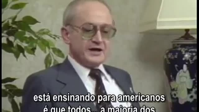 Teoria da Subversão: Yury Bezmenov - Dublado e Legendado