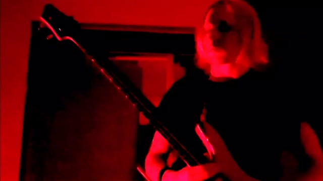 Doom metal bass jam